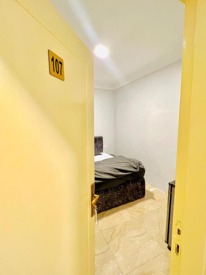 Gabry Pyramids Inn Kahire Dış mekan fotoğraf